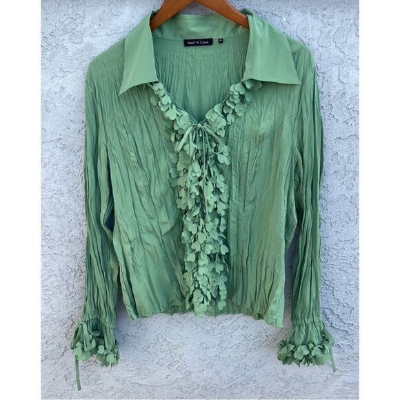 VNTG Y2K Sage Green Textured Blouse SZ XL 3D Petal Appliqué – Boho Fairycore - Picture 1 of 9